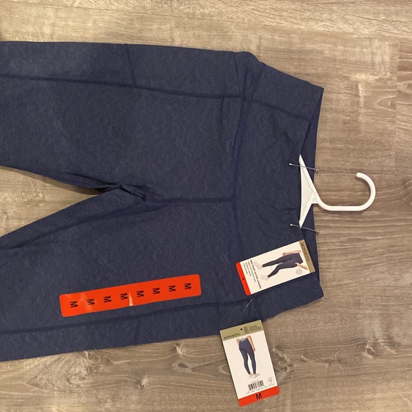 Brand New High waist active leggings size M - Picture 2 of 2